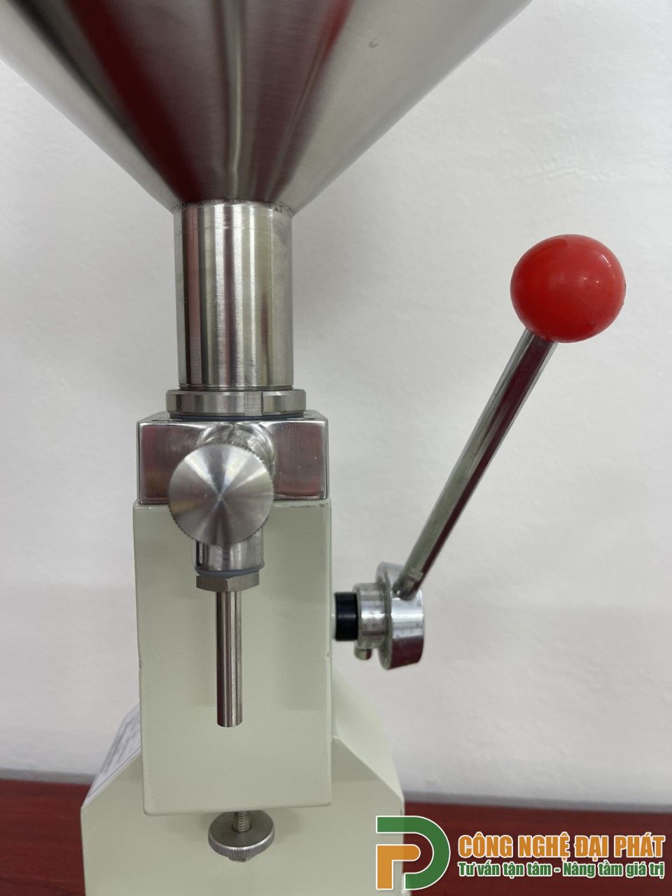 may-chiet-rot-my-pham-thu-cong-a03-dgdp-m02-7