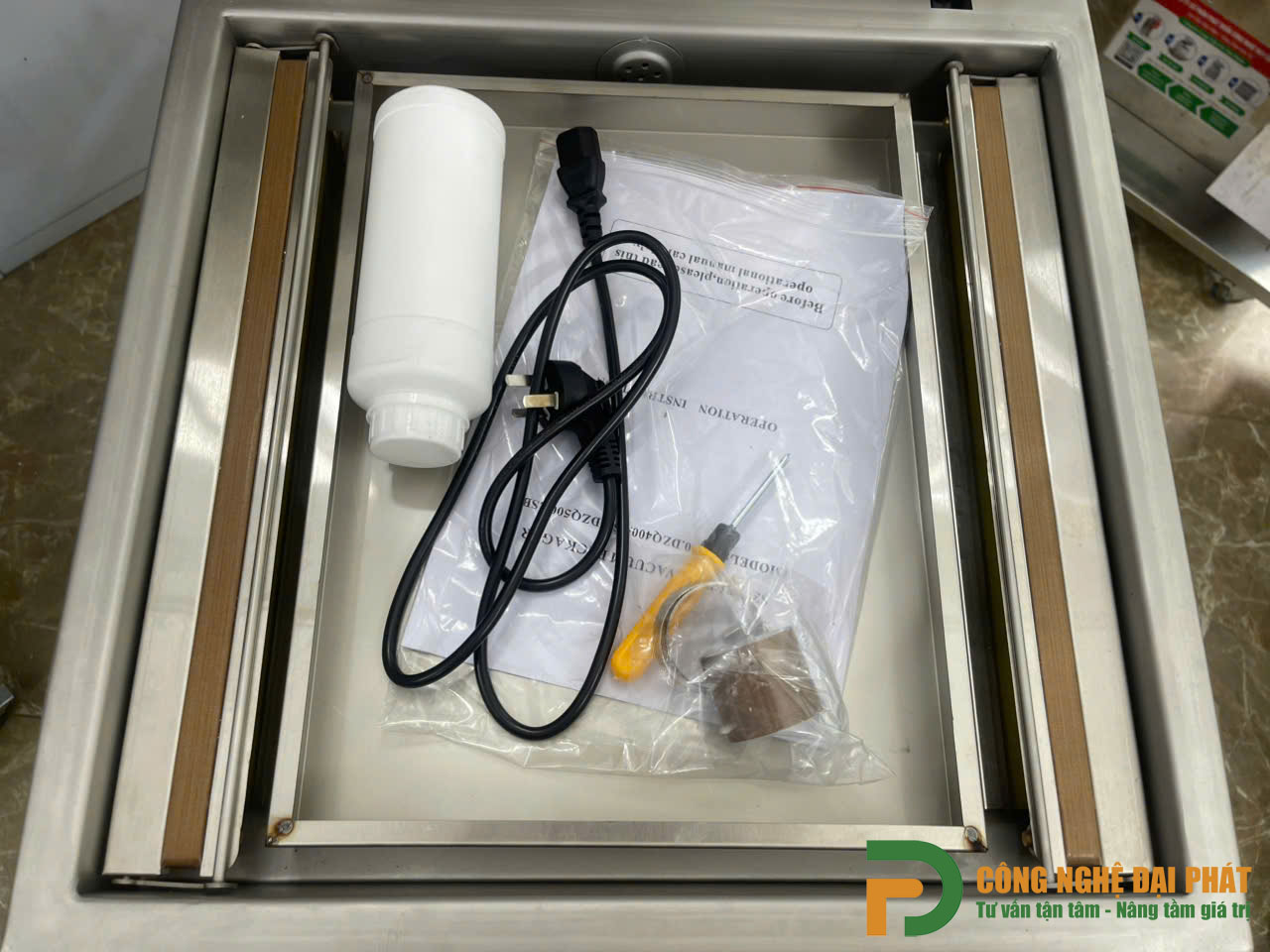 may-hut-chan-khong-dzq-400-dgdp-b16-3